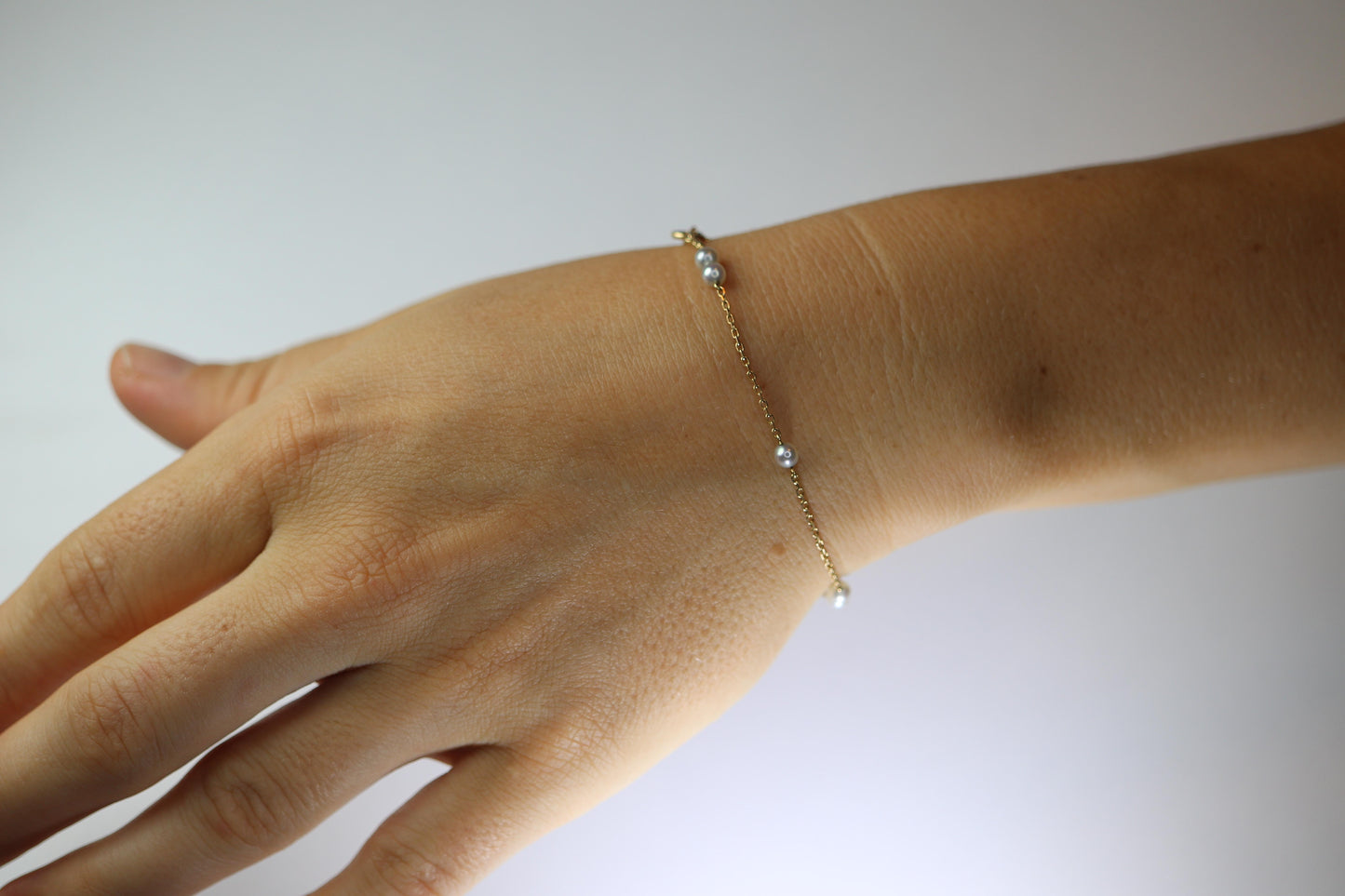 Mikimoto Bracelet. Vintage 14k Gold Mikimoto Pearl Station Bracelet 585 Dainty.