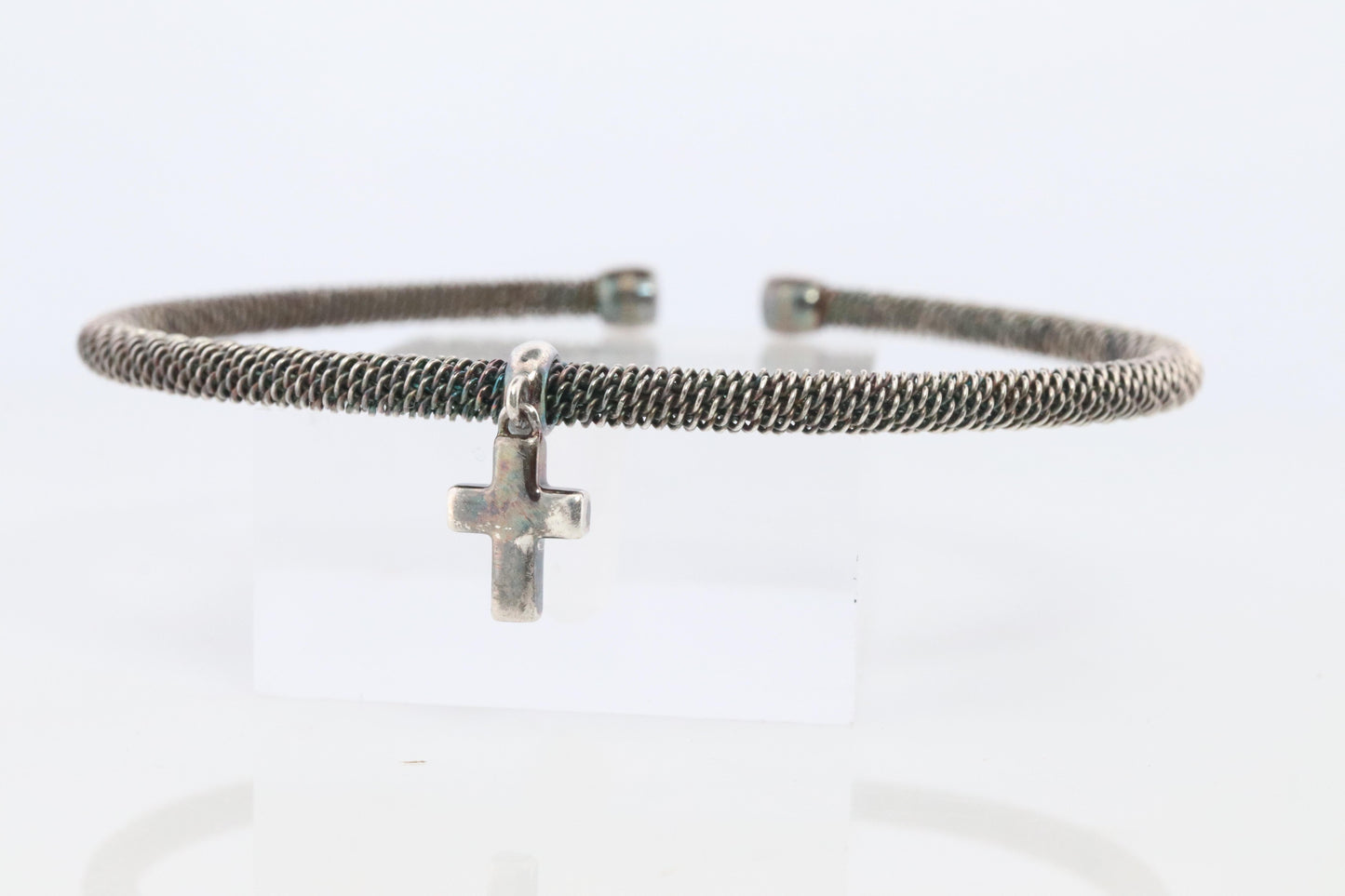 Tiffany & Co. Bracelet. Tiffany Stretch Bangle Cross Dangle Sterling Silver
