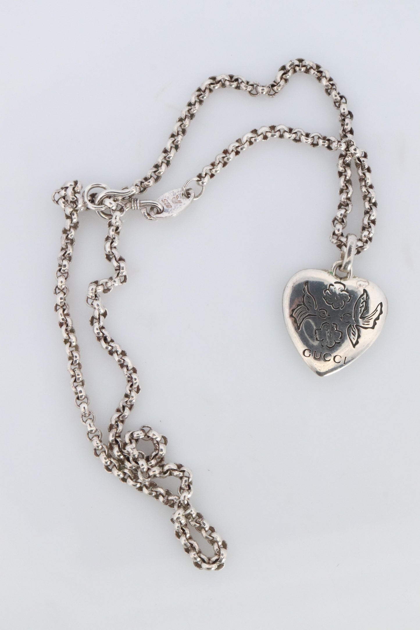 Vintage GUCCI Necklace. 925 sterling Heart Blind for Love Pendant