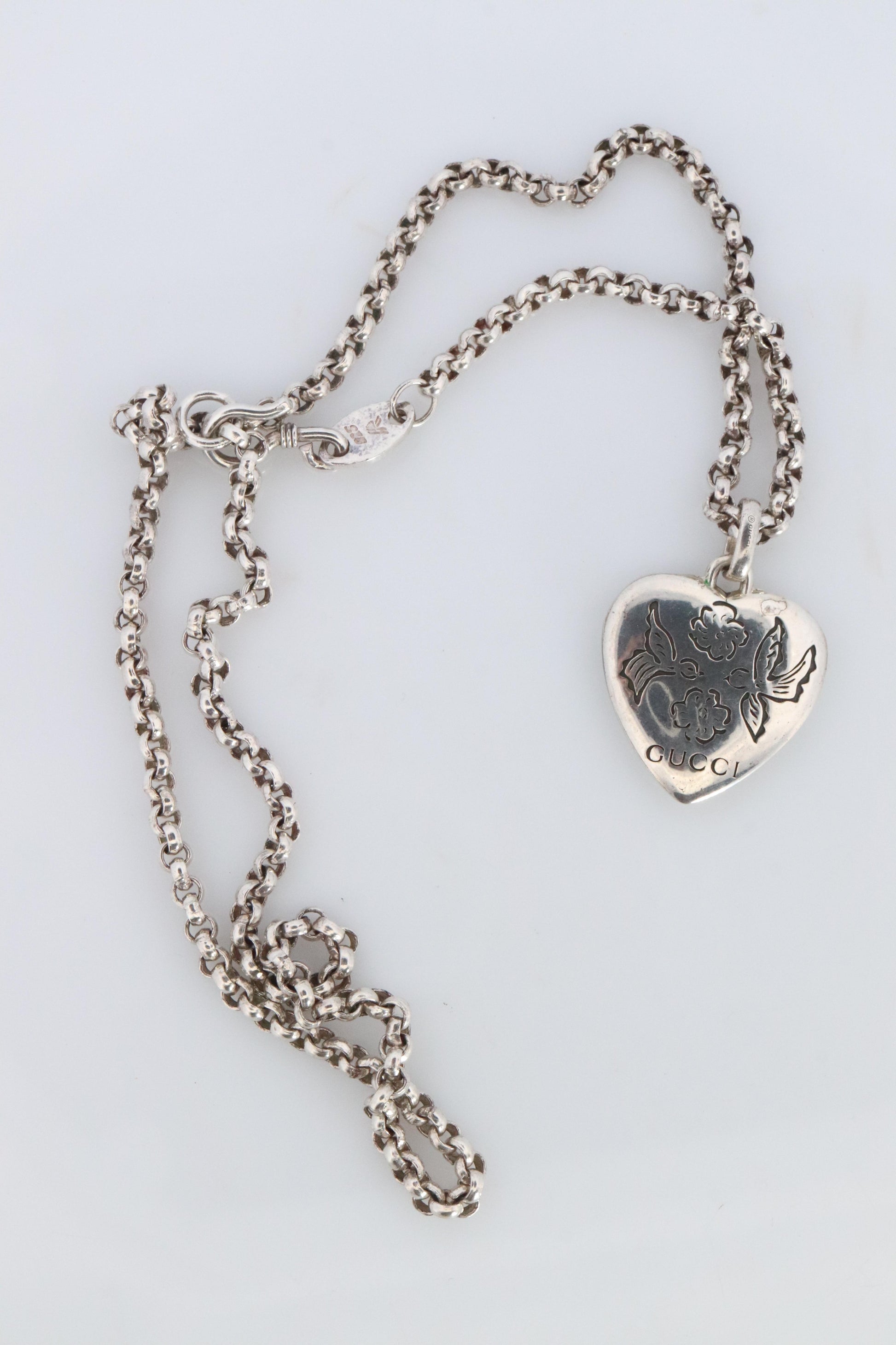 Vintage GUCCI Necklace. 925 sterling Heart Blind for Love Pendant