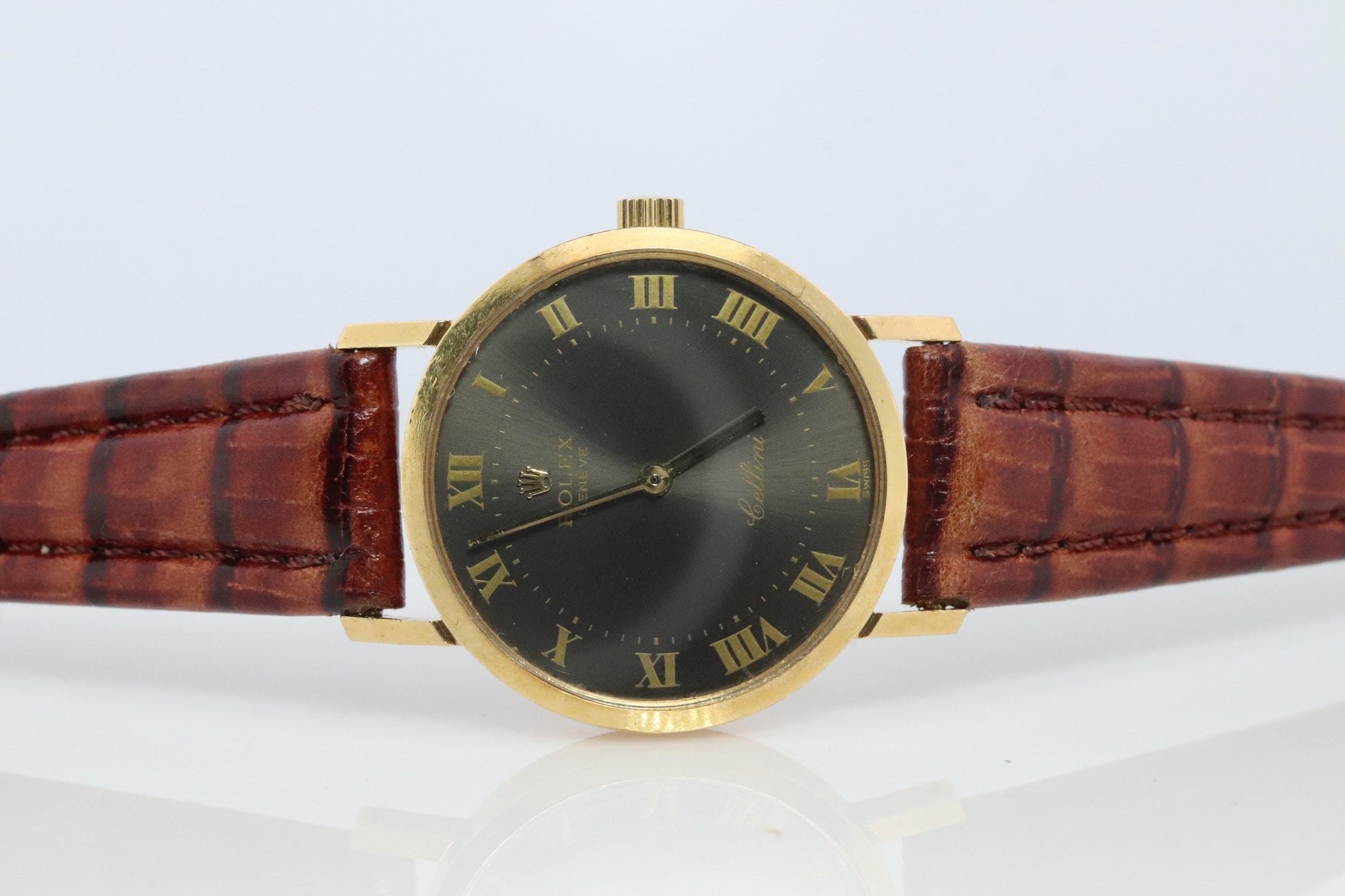 Genuine 18k Rolex Watch. 18k YG Rolex CELLINI 4109 Round Wrist Watch