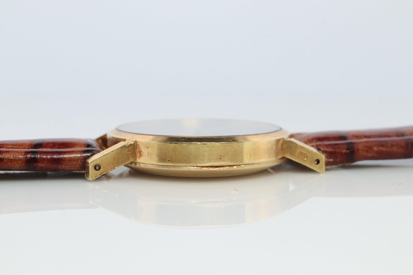 Genuine 18k Rolex Watch. 18k YG Rolex CELLINI 4109 Round Wrist Watch