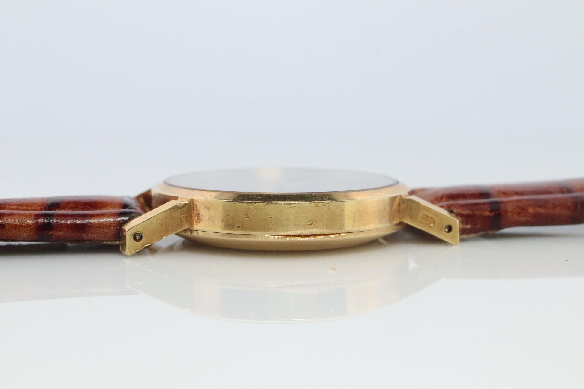 Genuine 18k Rolex Watch. 18k YG Rolex CELLINI 4109 Round Wrist Watch