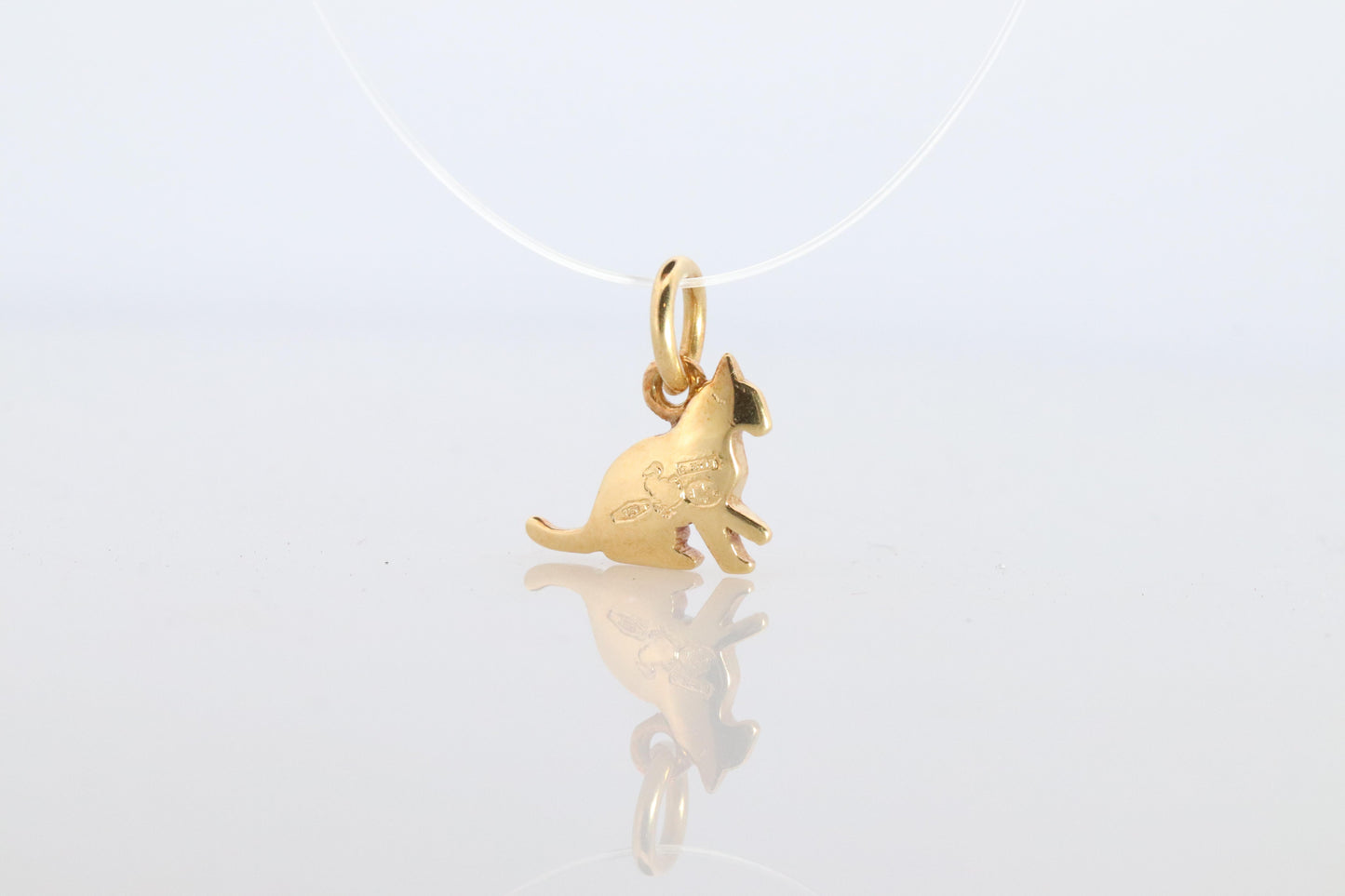 18k POMELATTO Charm. 18k DODO Kitten Cat Heart Pendant Bracelet Charm.