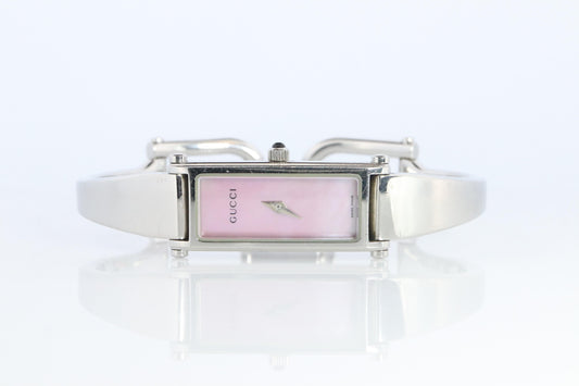 Vintage GUCCI 1500L Quartz Wrist Watch. Gucci Silver Pink MOP Bangle Watch