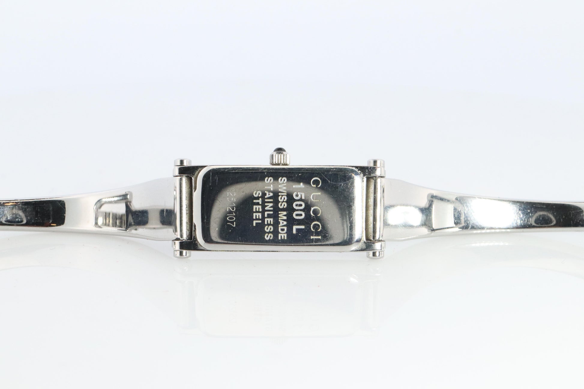 Vintage GUCCI 1500L Quartz Wrist Watch. Gucci Silver Pink MOP Bangle Watch