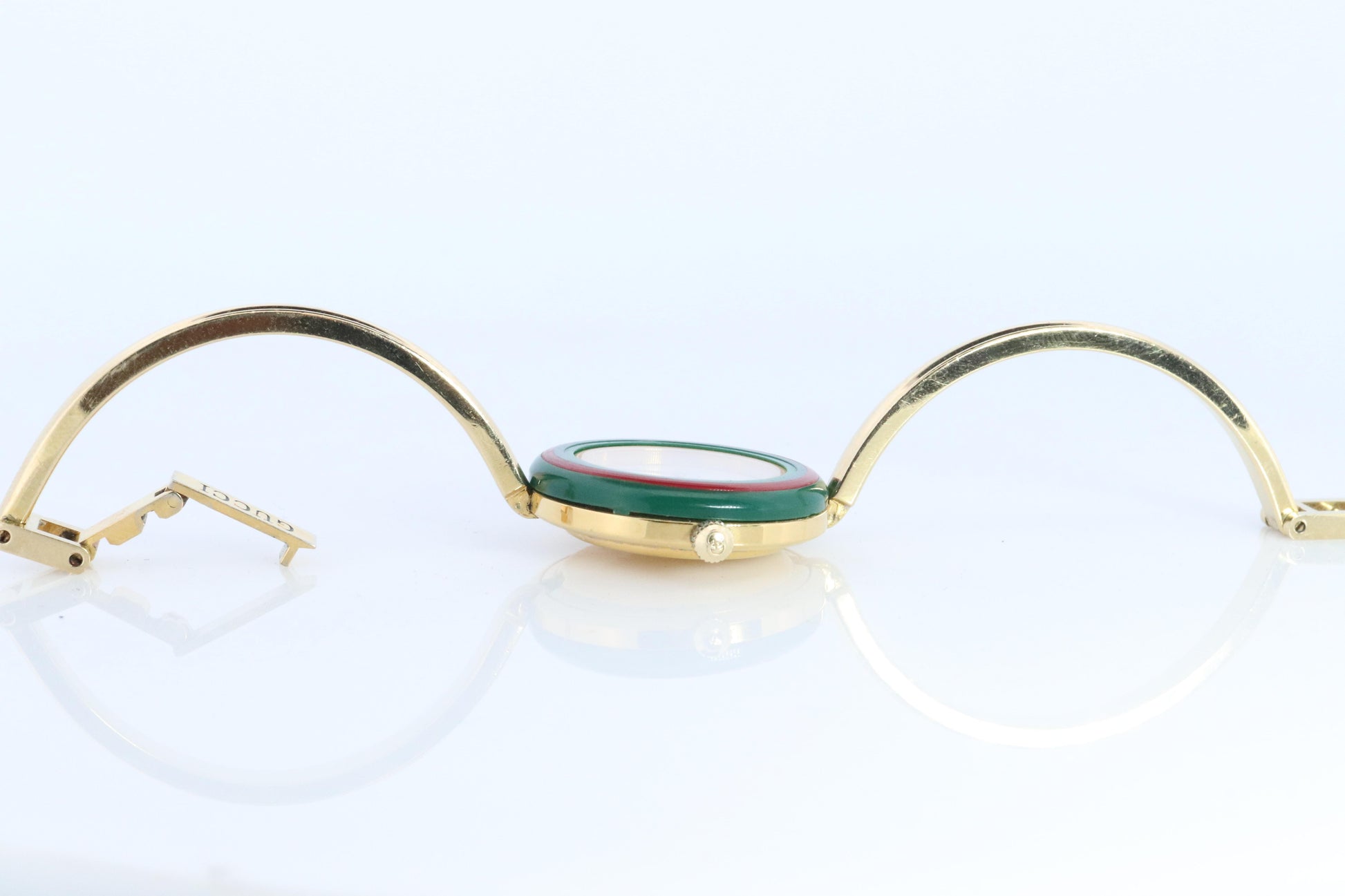 Vintage GUCCI Quartz 1100L Watch. Gucci Ladies Bangle Interchange 12 Bezel watch