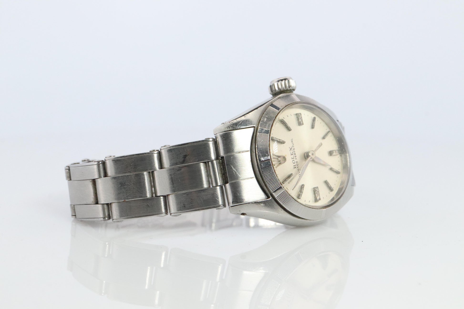 Genuine Rolex Oyster Perpetual Watch. Ladies ROLEX 6623 Automatic Wristwatch.