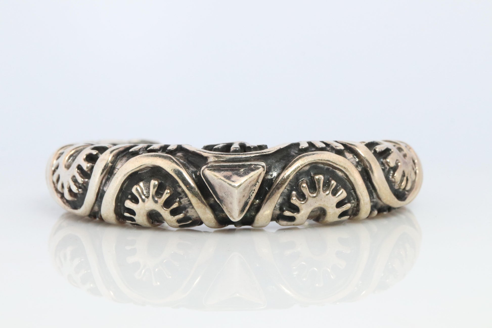 Dian Malouf Cuff Bracelet. Wide Heart Heavy sterling Silver Cuff Bracelet