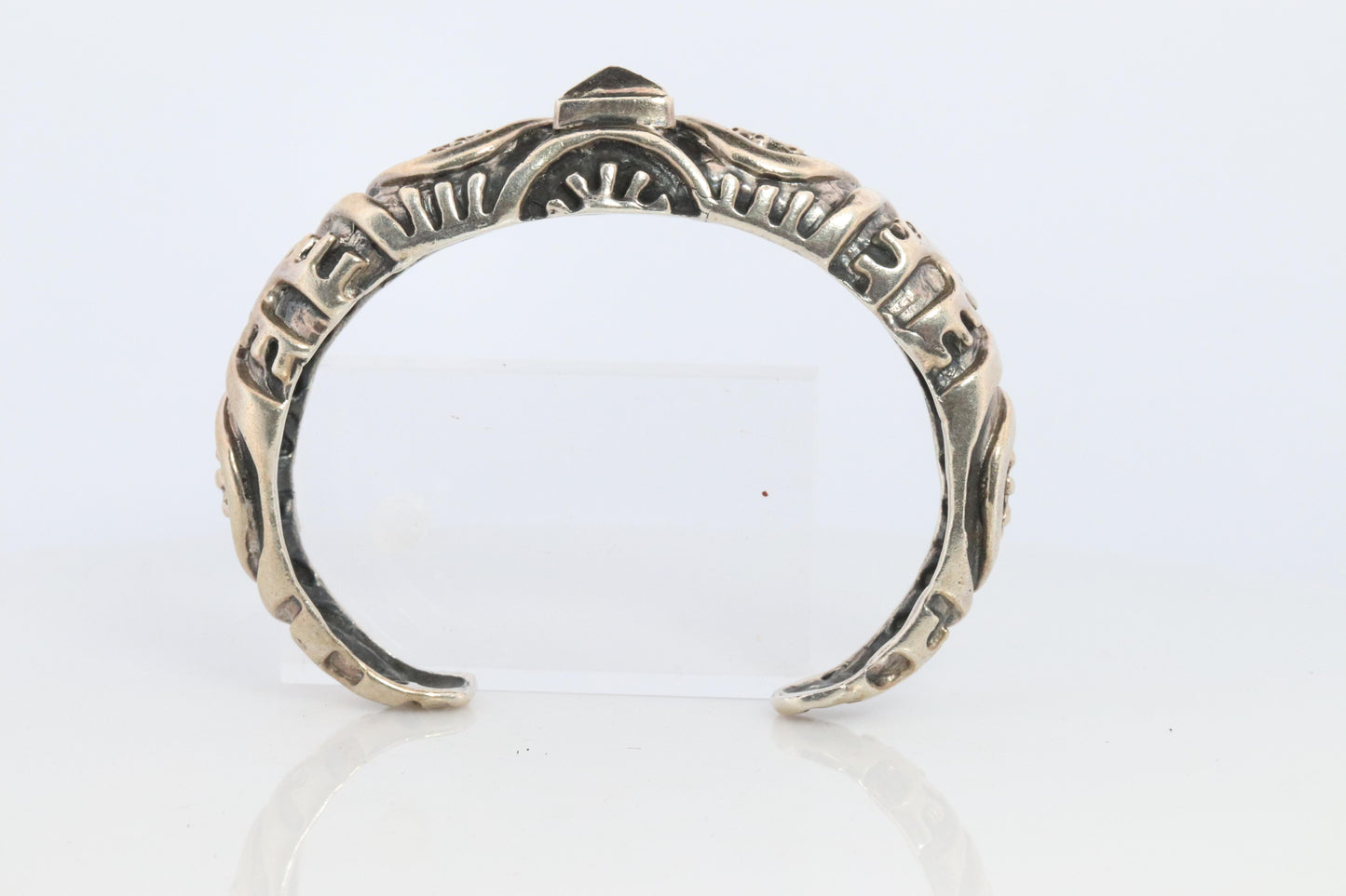 Dian Malouf Cuff Bracelet. Wide Heart Heavy sterling Silver Cuff Bracelet