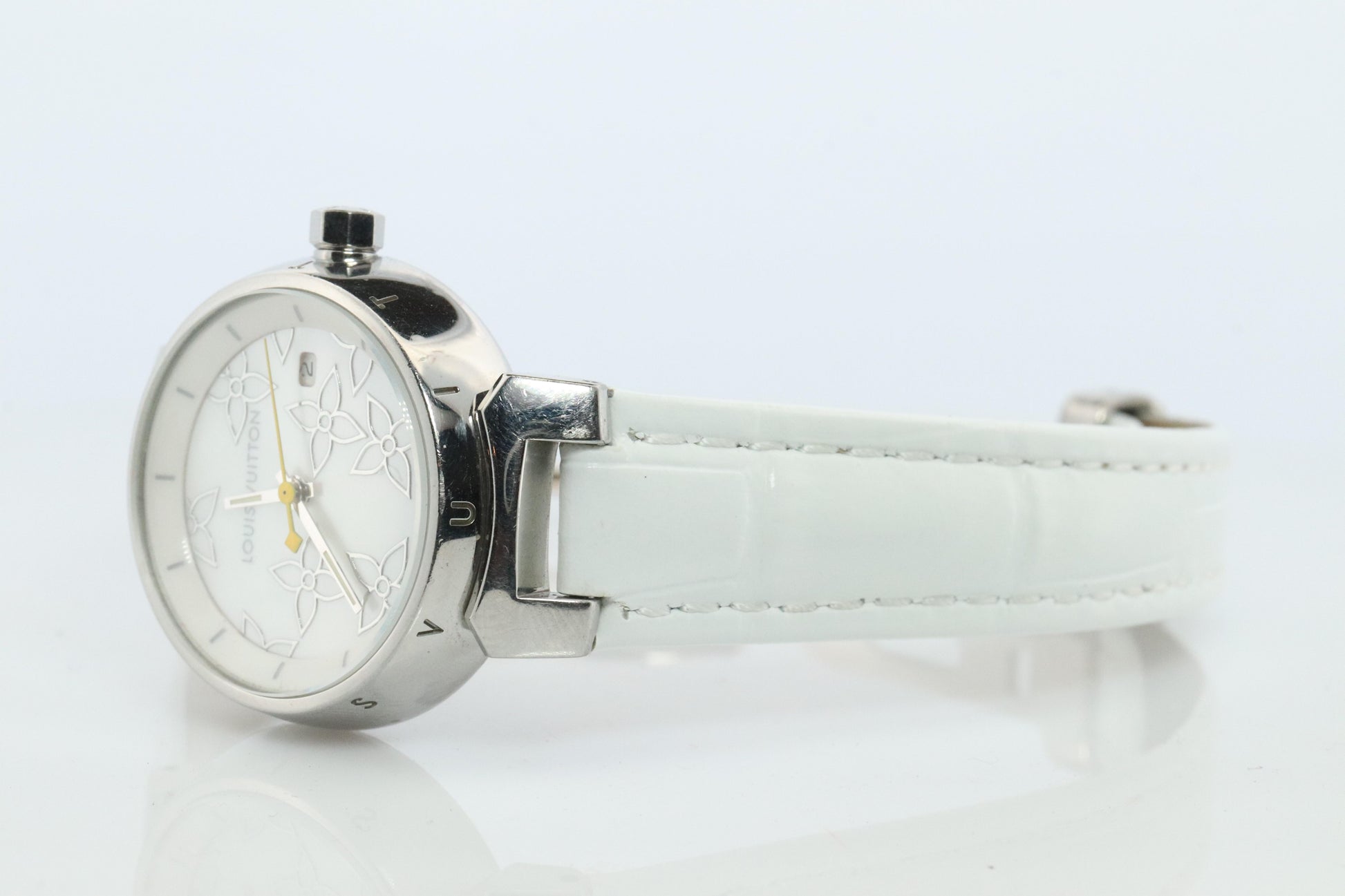 Louis Vuitton Watch. LV Tambour Cup Q121C MOP Dial Quartz