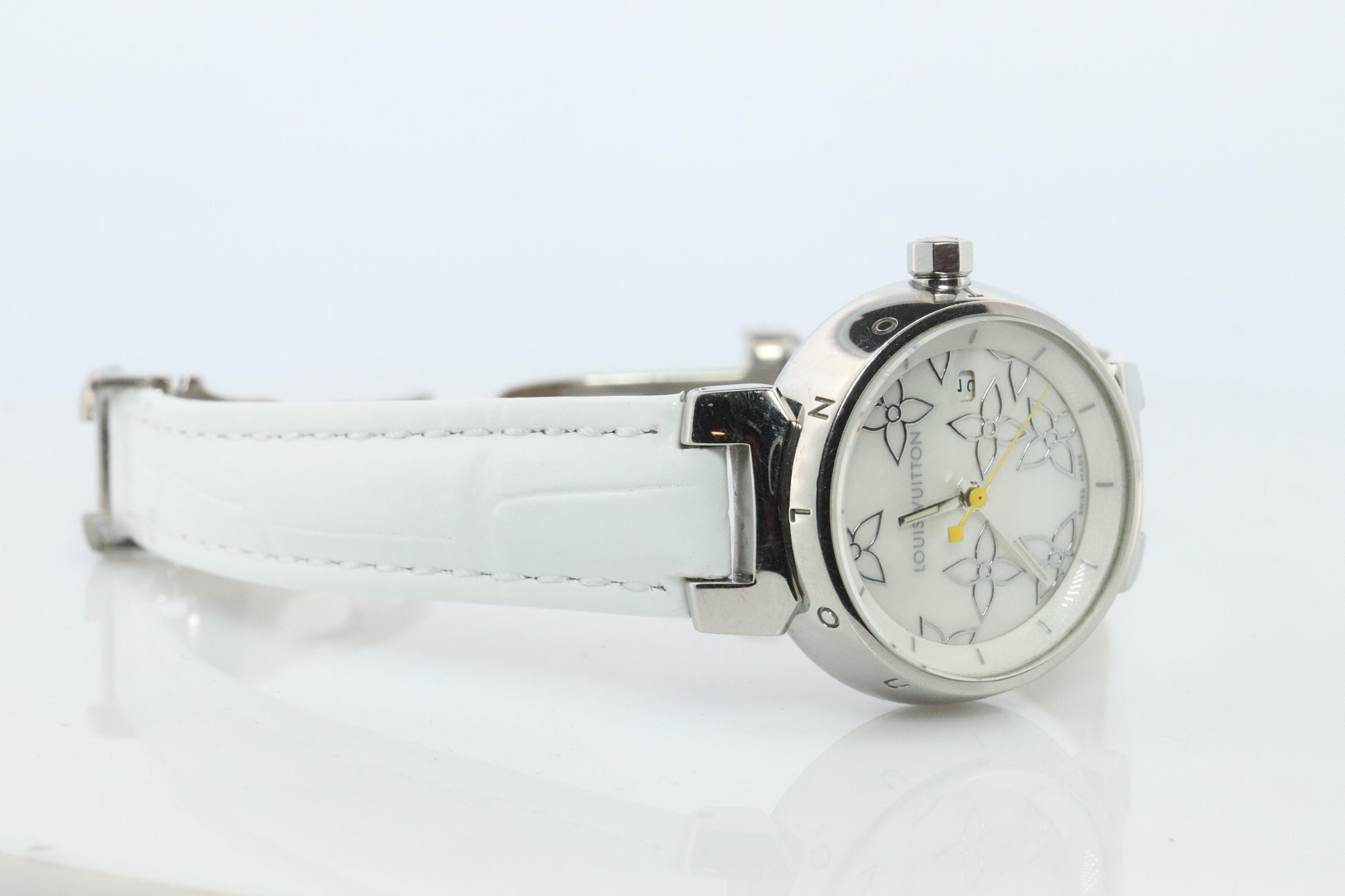 Louis Vuitton Watch. LV Tambour Cup Q121C MOP Dial Quartz
