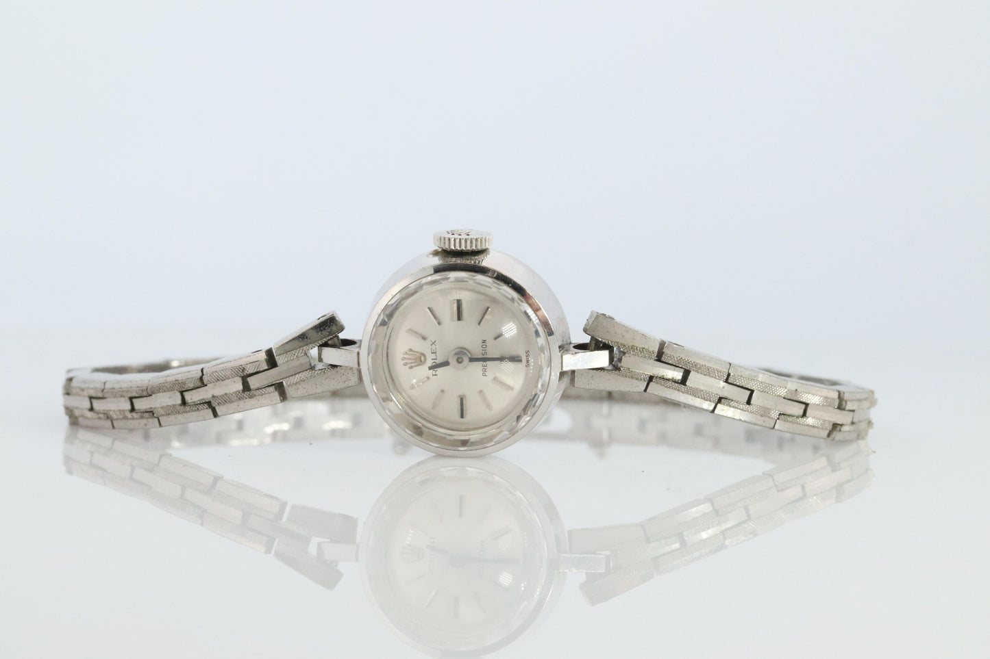Genuine 18k Rolex Watch. 18k WG Ladies 2633 Dainty 1970s Ladies Rolex