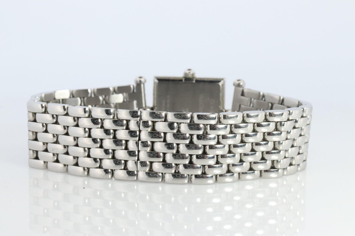 Van Cleef and Arpels 522642 watch. Classique Square Blue Shell Dial