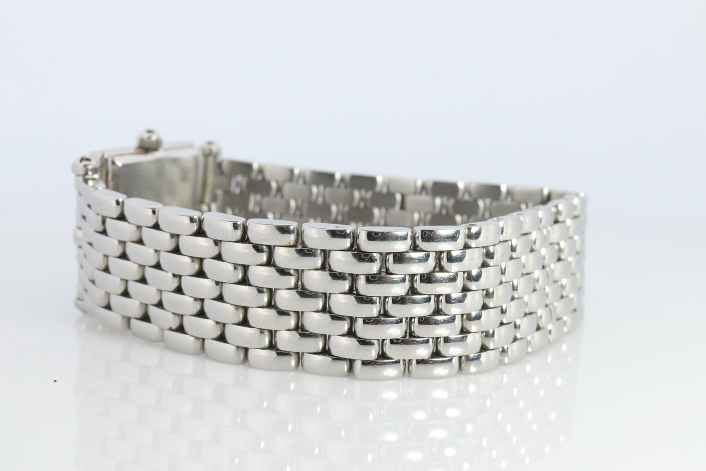 Van Cleef and Arpels 522642 watch. Classique Square Blue Shell Dial