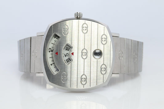GUCCI Grip YA157401 Watch. Silver Tone Gucci 157.4 WristWatch
