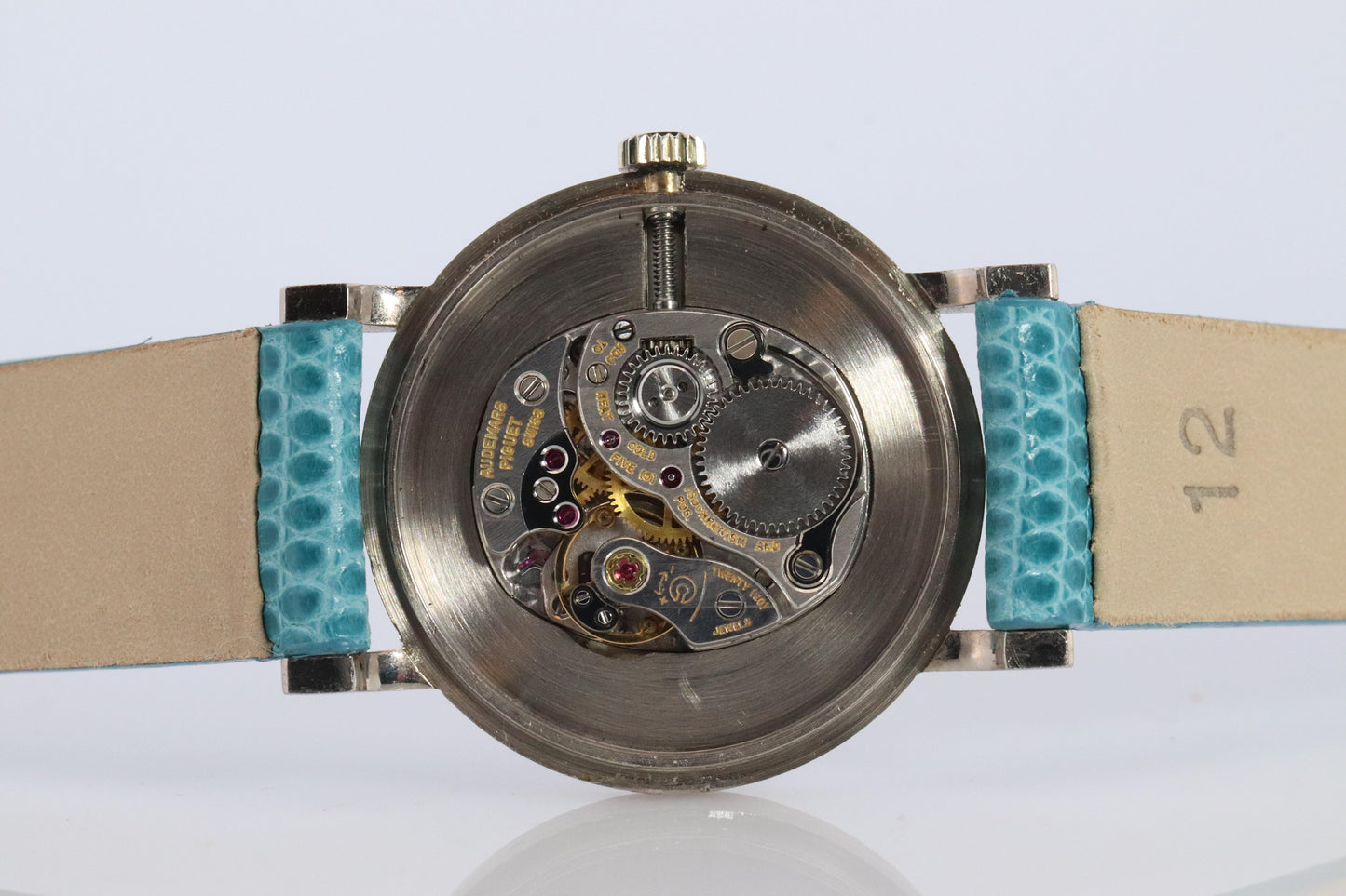 Audemars Piguet Ultra Thin Watch. AP 18k White Gold 24mm 90331