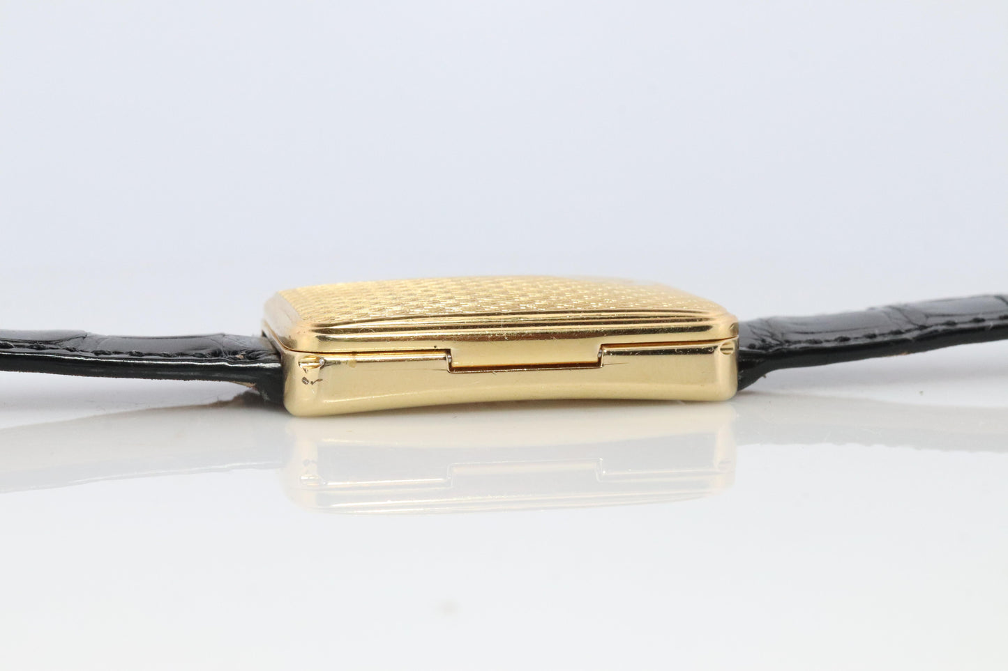 Genuine Dior 3031 Watch. Christian Dior Clamshell Engraved Secret Watch.