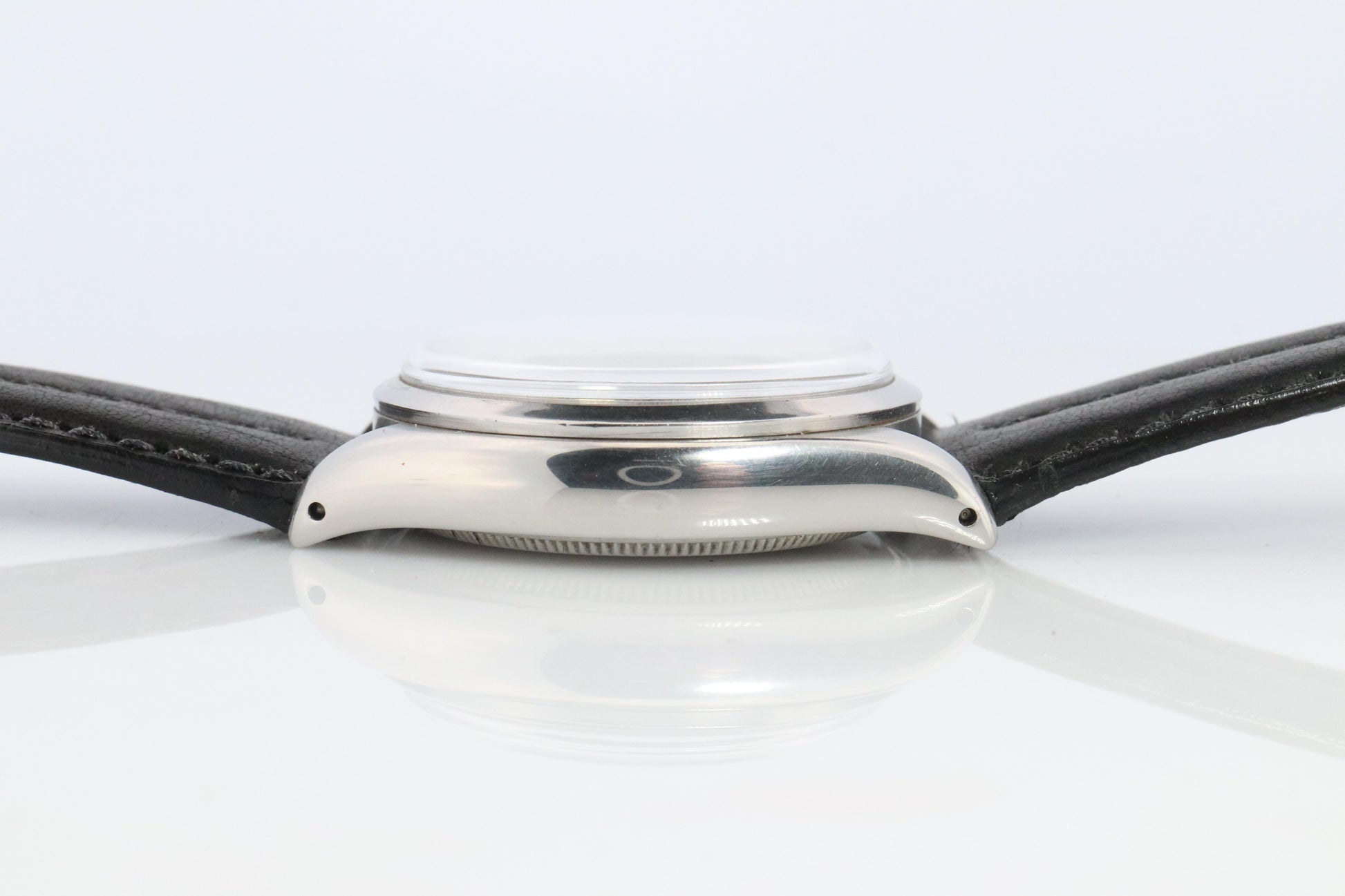ROLEX Watch. Rolex ref. 6294 Rare Black Honeycomb Dial 1950s Mens Rolex watch.