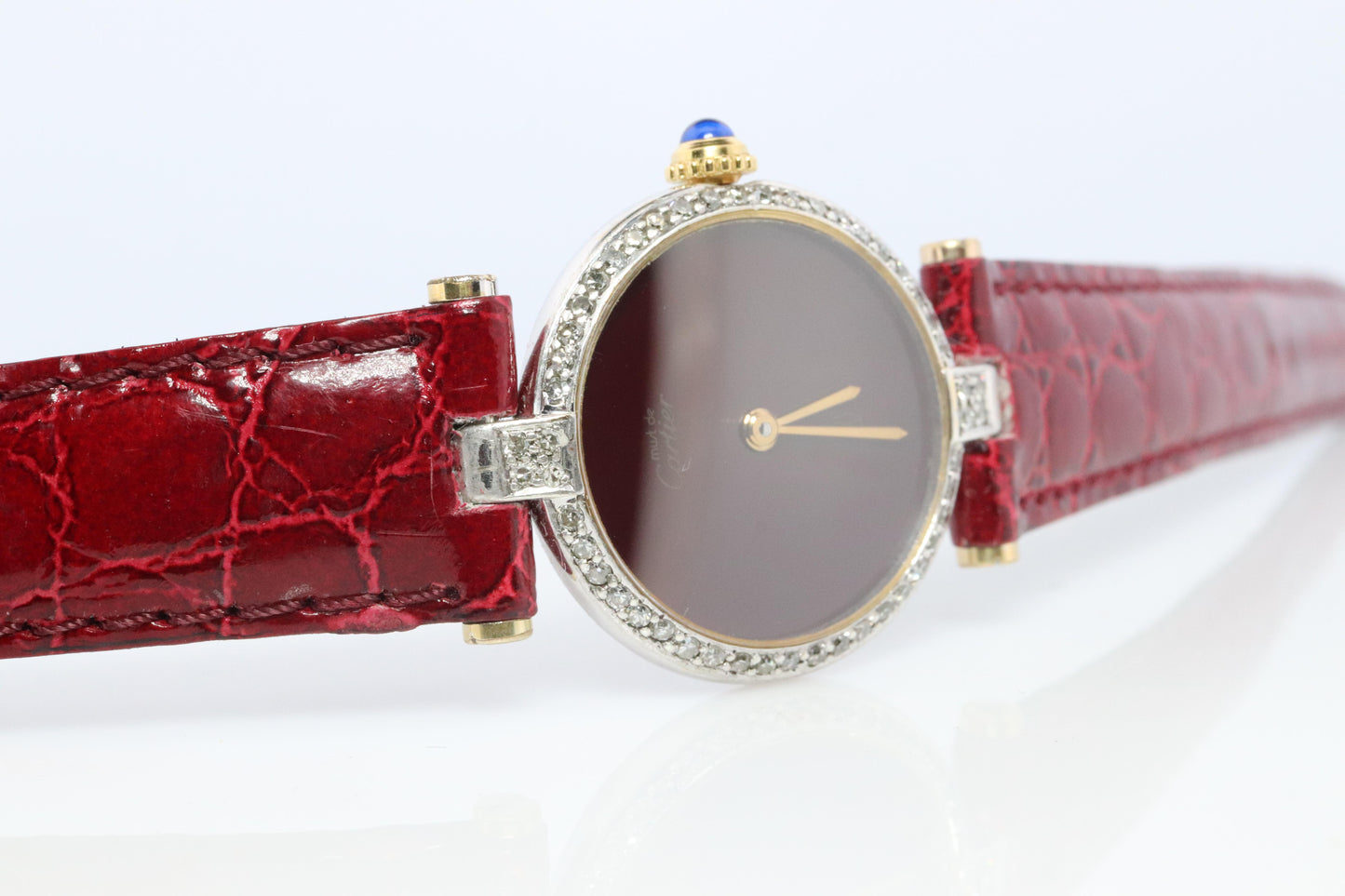 Genuine Cartier Diamond Watch. Must de Cartier Vendome Round Burgundy Dial