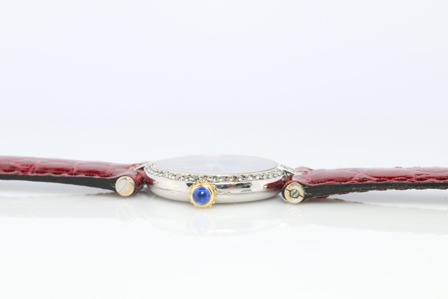Genuine Cartier Diamond Watch. Must de Cartier Vendome Round Burgundy Dial