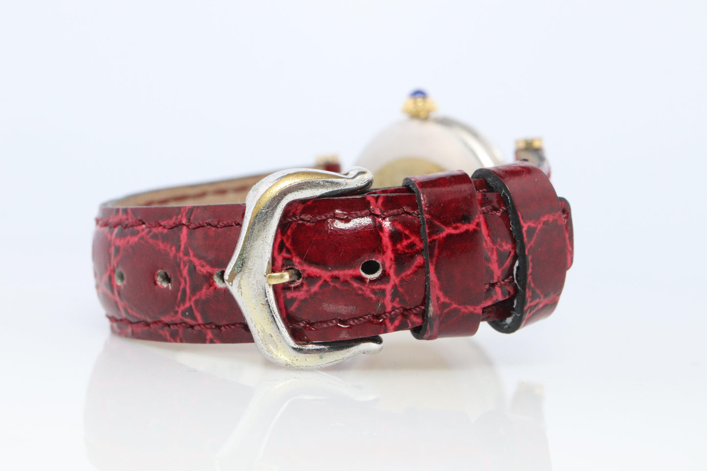 Genuine Cartier Diamond Watch. Must de Cartier Vendome Round Burgundy Dial