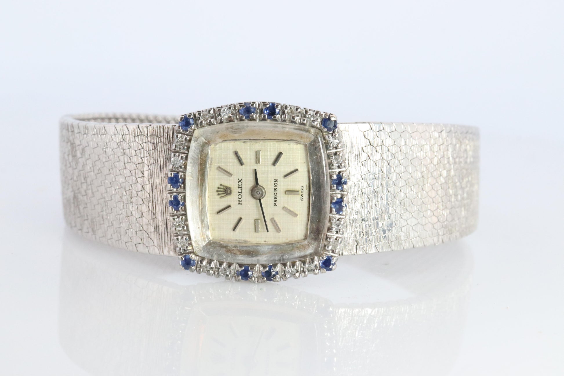 Genuine Diamond Sapphire Rolex Watch. Ladies 18k Rolex 2189 Manual Watch.