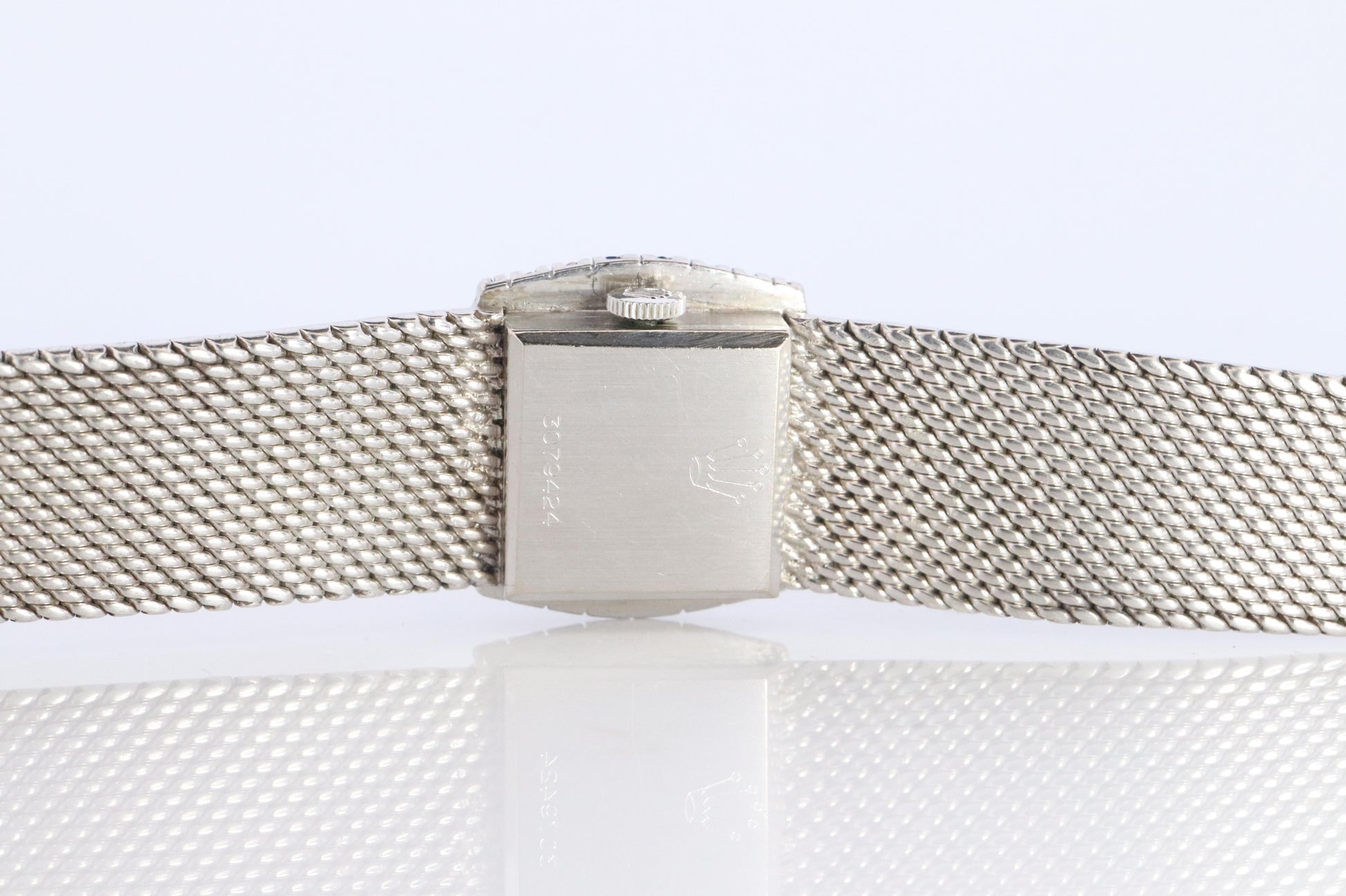 Genuine Diamond Sapphire Rolex Watch. Ladies 18k Rolex 2189 Manual Watch.