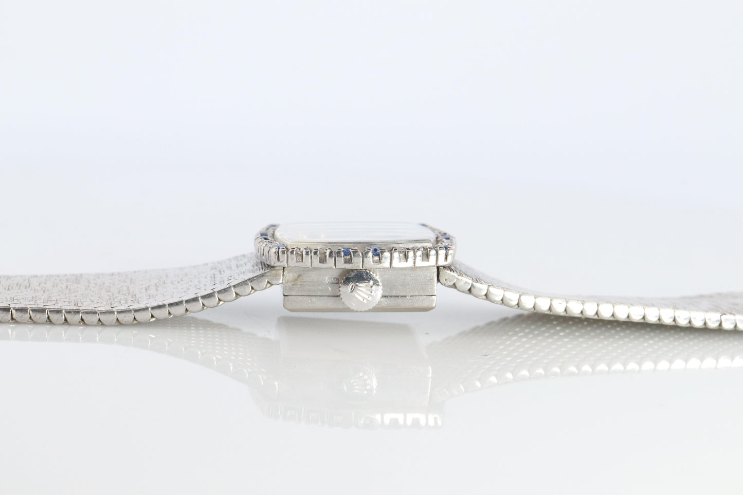 Genuine Diamond Sapphire Rolex Watch. Ladies 18k Rolex 2189 Manual Watch.