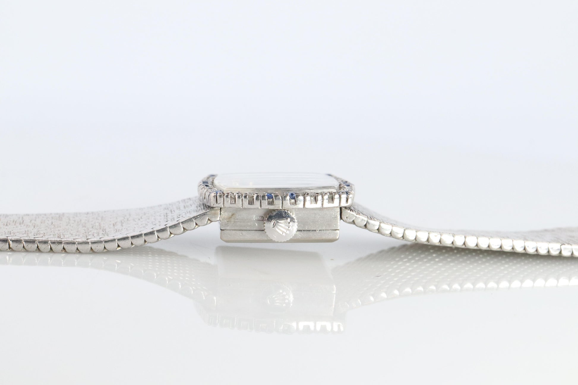 Genuine Diamond Sapphire Rolex Watch. Ladies 18k Rolex 2189 Manual Watch.