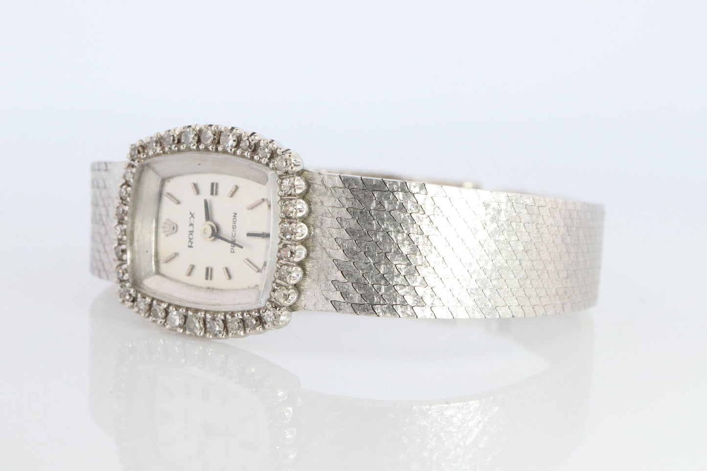 Genuine Diamond Rolex Watch. Ladies 18k Rolex 2195 Manual Watch.