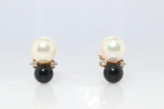 Tiffany & Co 18k Pearl Onyx Diamond Earrings. Tiffany Onyx Stud Earrings