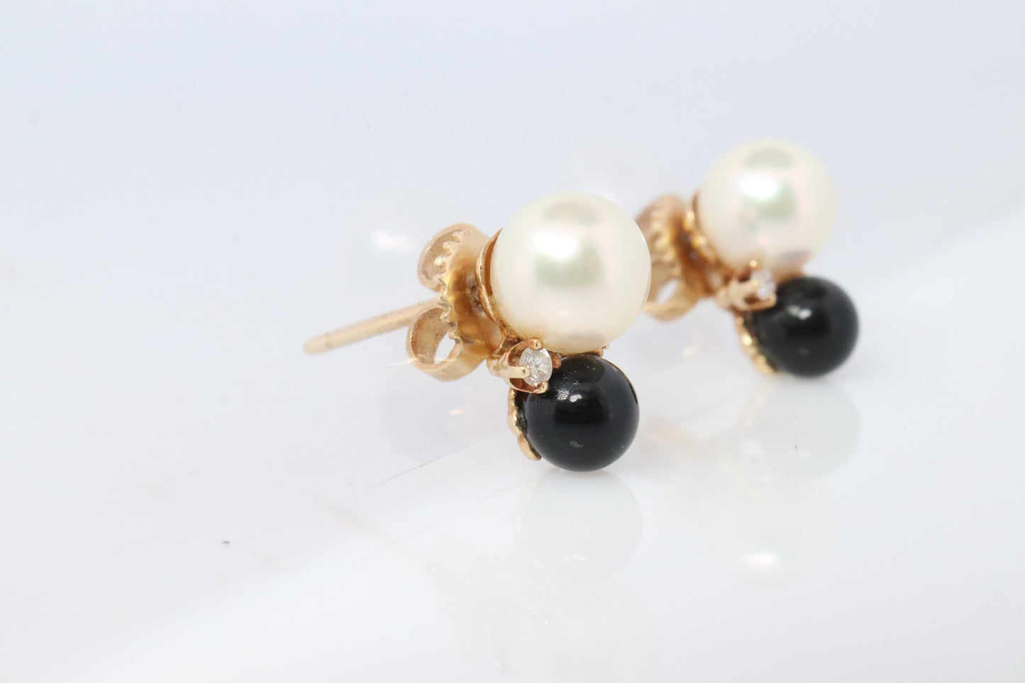 Tiffany & Co 18k Pearl Onyx Diamond Earrings. Tiffany Onyx Stud Earrings