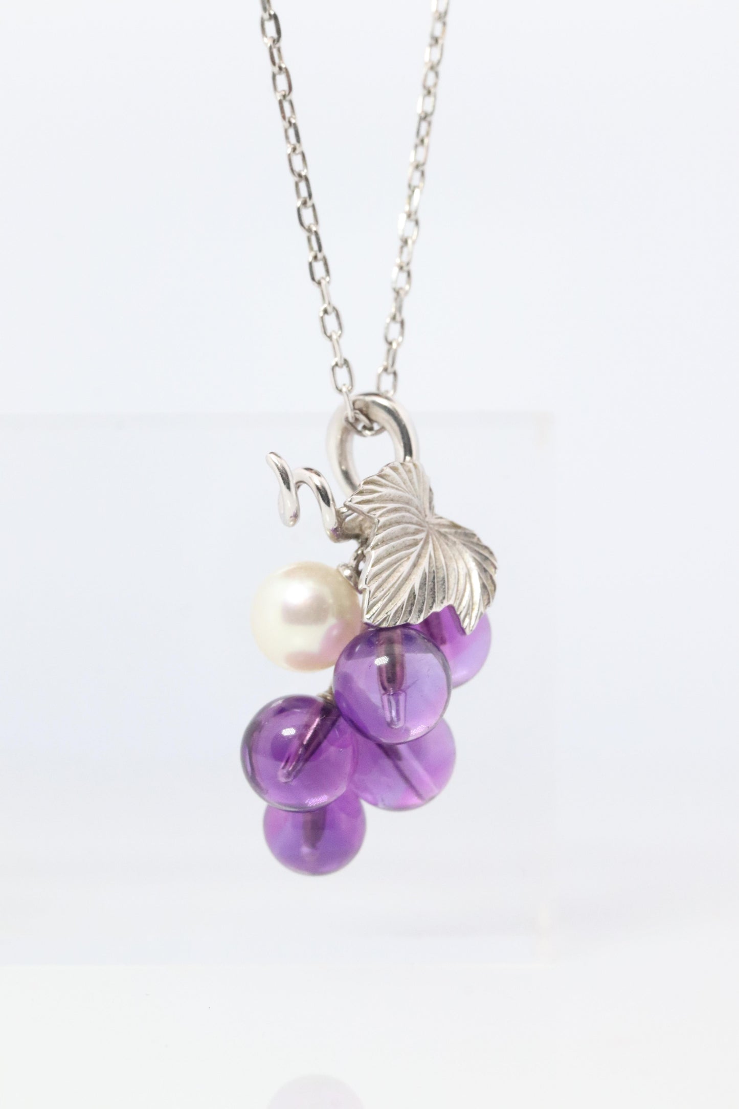 Mikimoto Necklace. Vintage 18k Gold Mikimoto Pearl Amethyst Grape Vine pendant.
