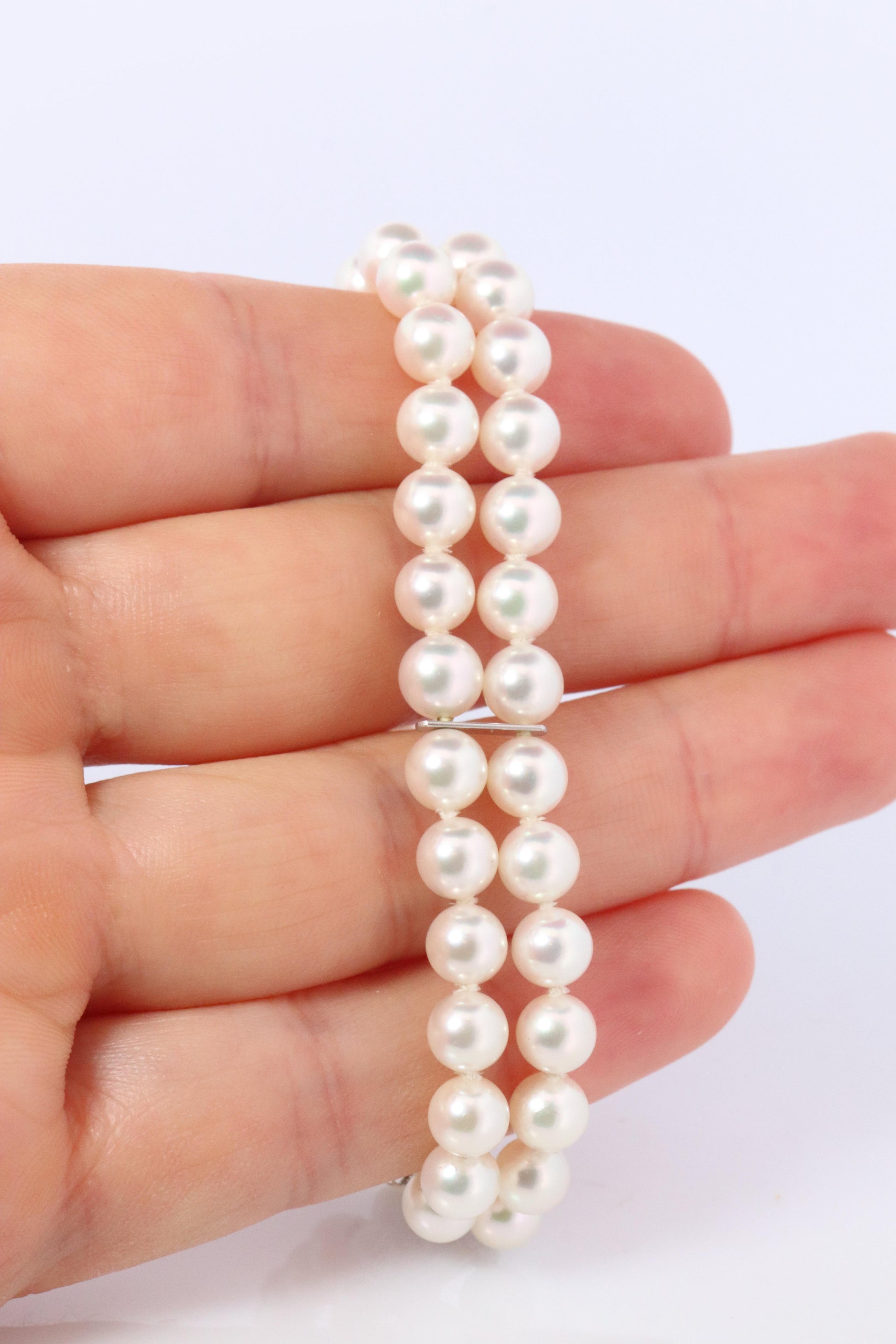 Mikimoto Bracelet. Vintage 18k Gold Mikimoto Pearl Double Strand Bracelet.
