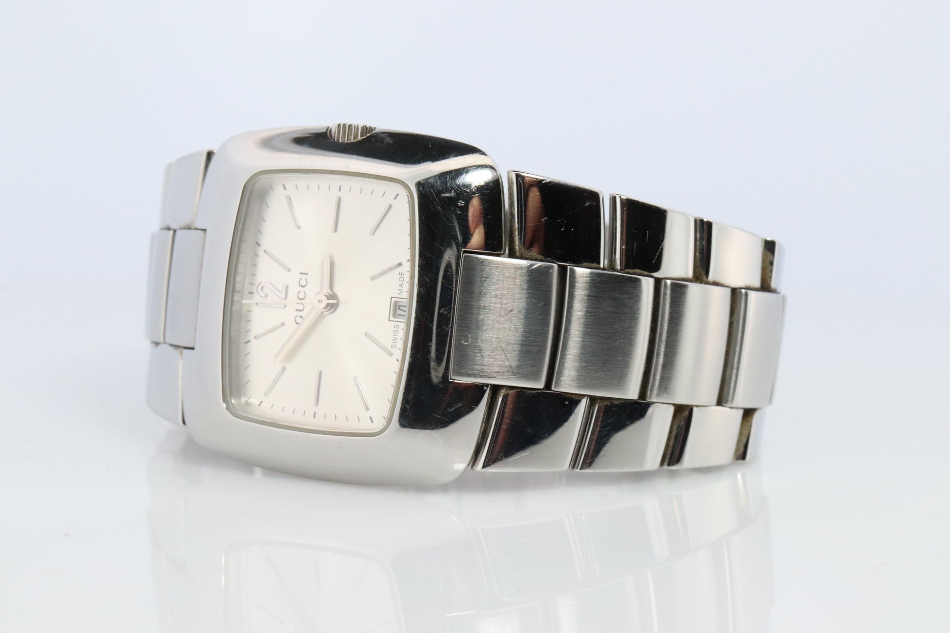 Gucci Watch. Gucci 8500L  Large TV wrist Watch