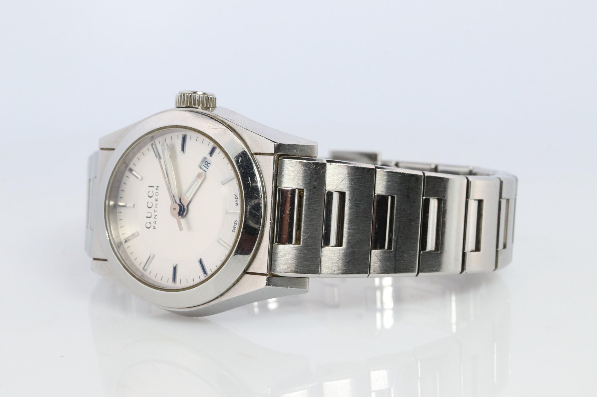 GUCCI Quartz 115.5 Watch. Gucci Pantheon Round 27mm Ladies.