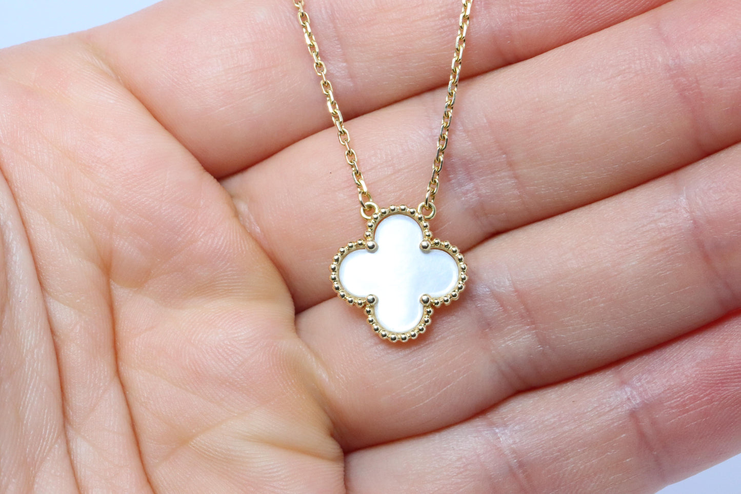 Van Cleef Arpels Alhambra Necklace . Genuine VCA 18k YG Vintage Shell Pendant