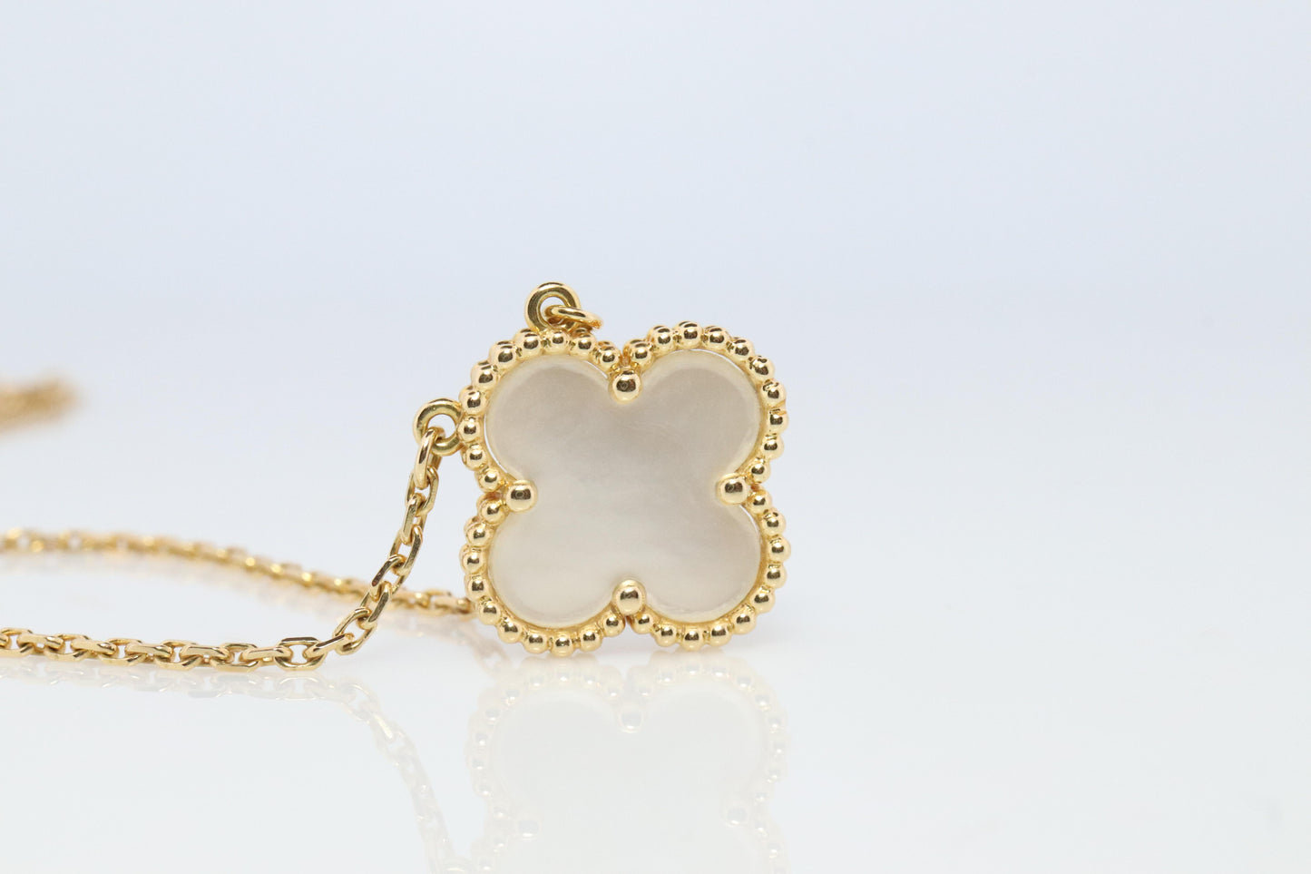 Van Cleef Arpels Alhambra Necklace . Genuine VCA 18k YG Vintage Shell Pendant