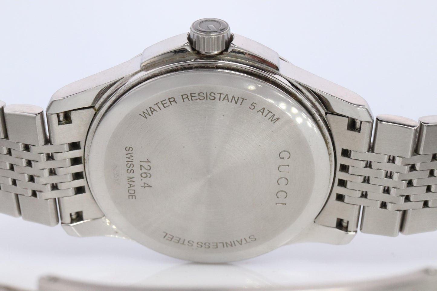 GUCCI Quartz 126.4 Watch. Gucci G Timeless Round 38mm.