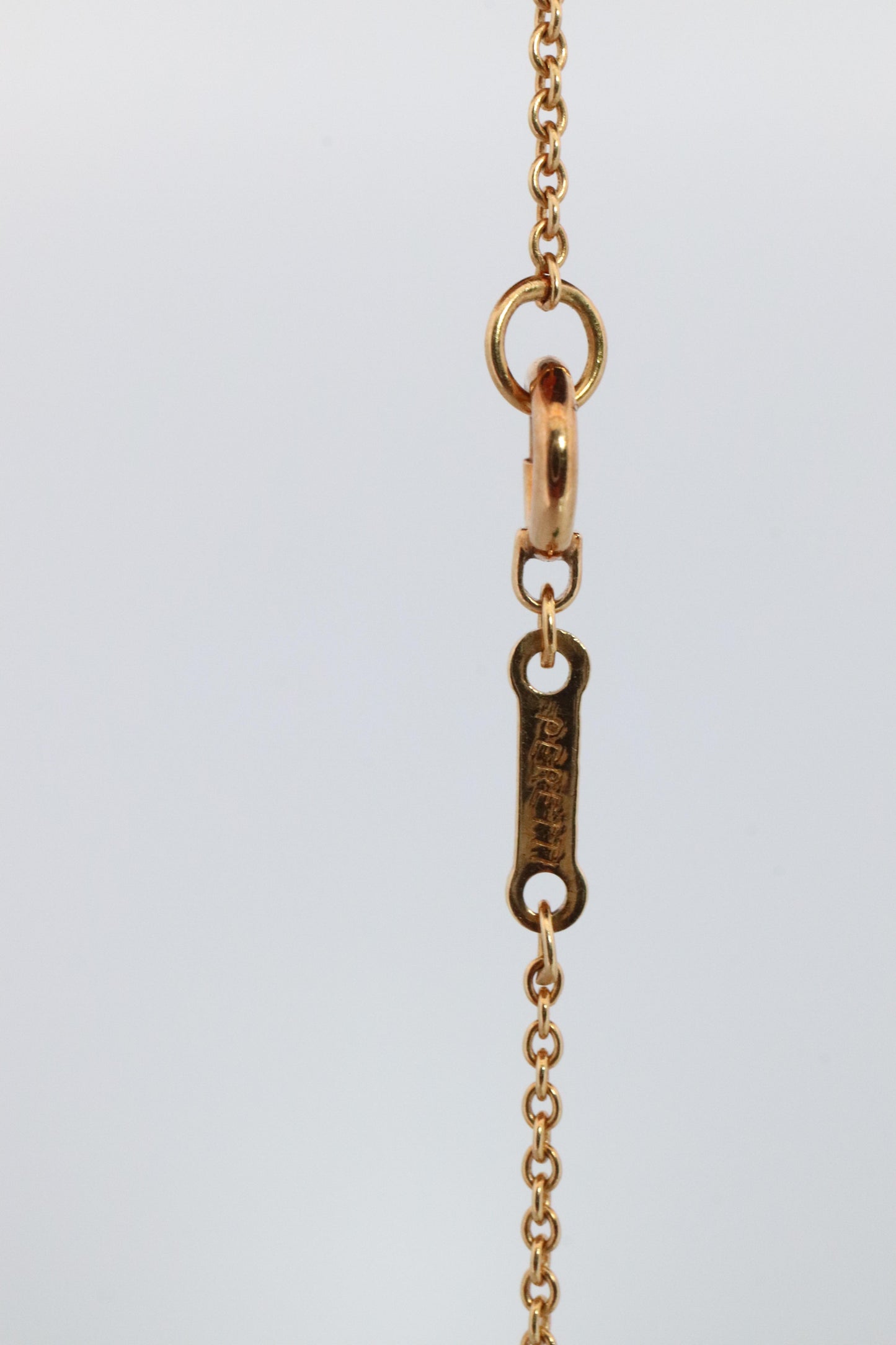 Tiffany & Co. Jade 18k Gold Chain and Bean Pendant Necklace. Nephrite Jade Bean