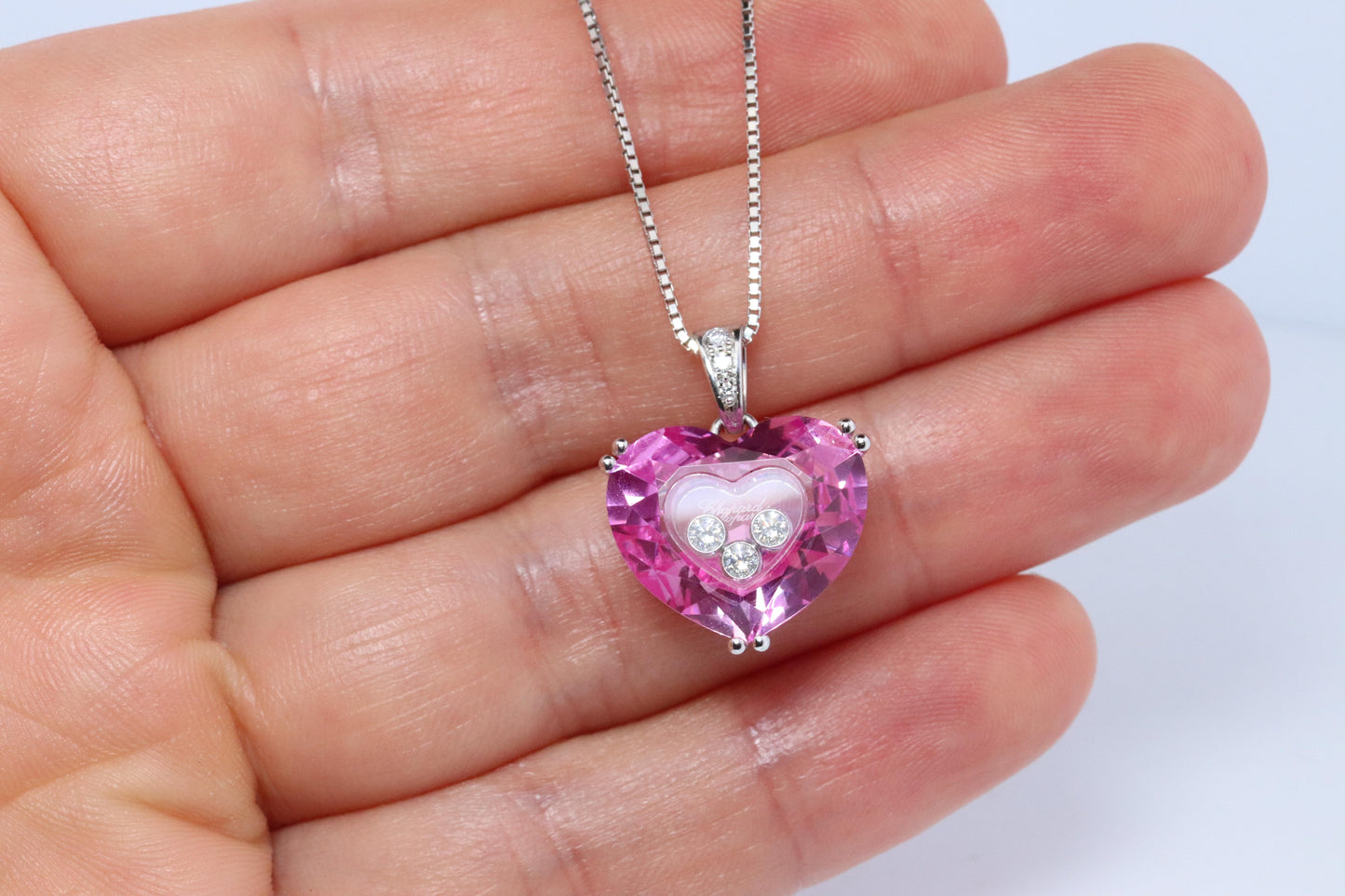 18k Chopard Happy Diamond Heart Pendant. So Happy Chopard Necklace