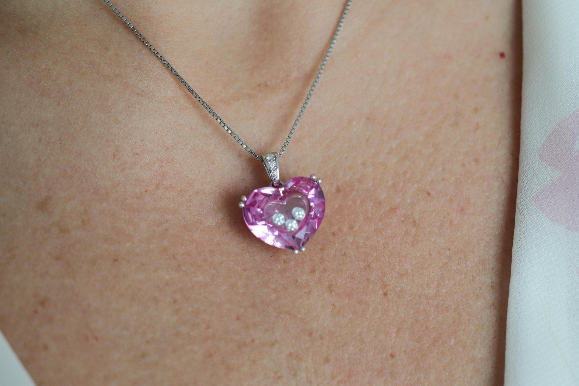 18k Chopard Happy Diamond Heart Pendant. So Happy Chopard Necklace