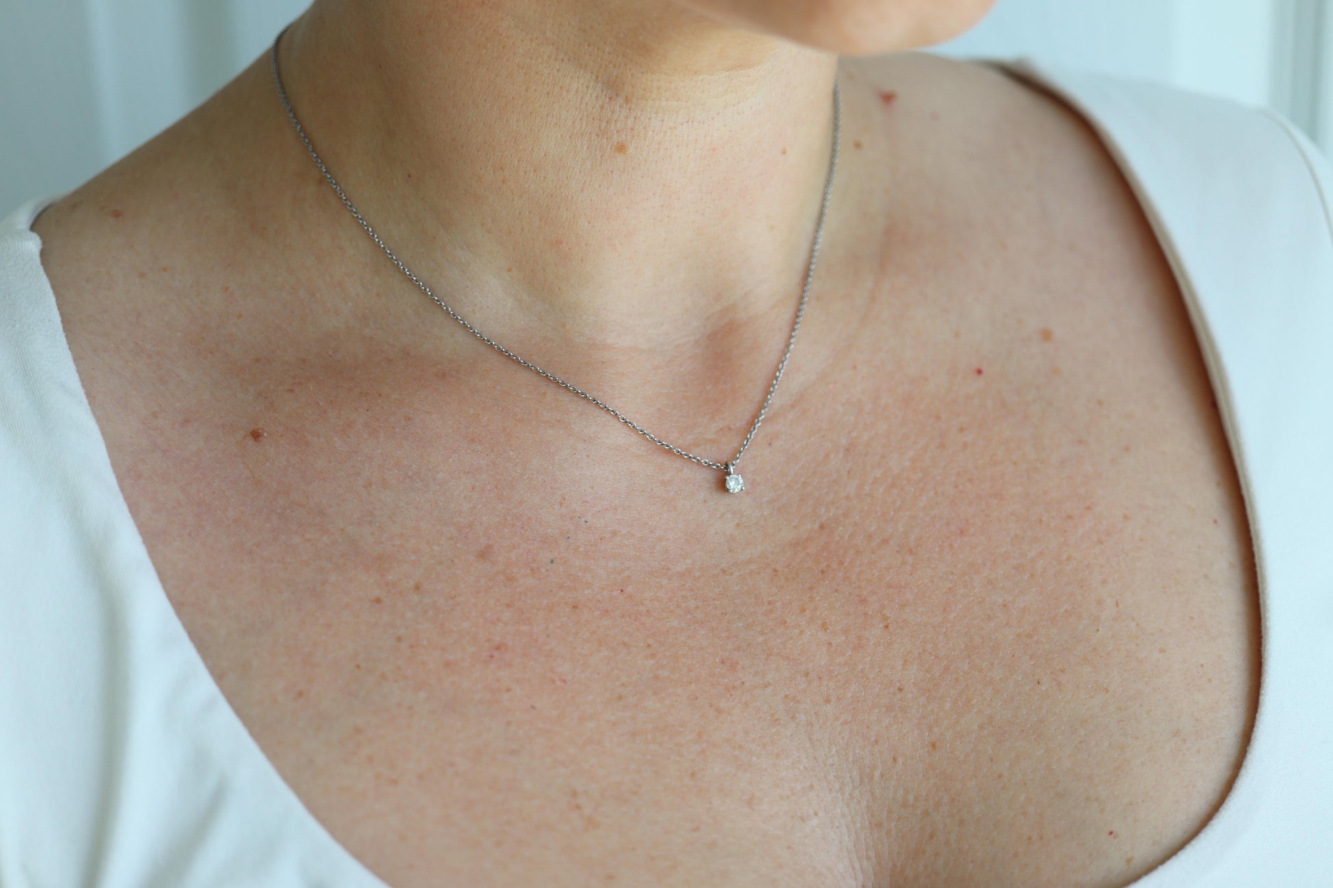 Tiffany Co Diamond Solitaire Necklace. Platinum 0.15ct Diamond Pendant.