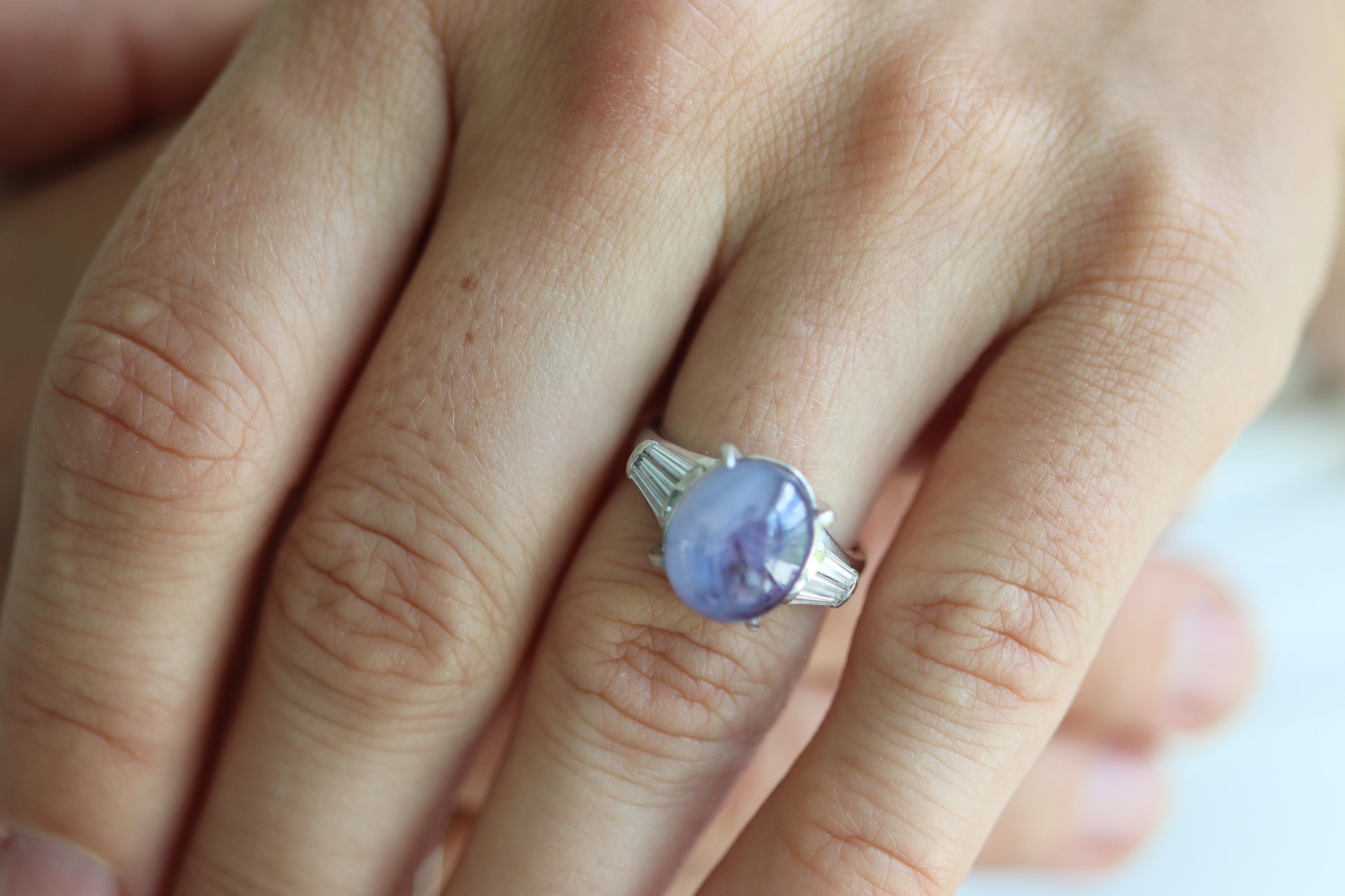14k Purple Star Sapphire Natural Oval Cabochon ring. Sapphire Diamond ring.
