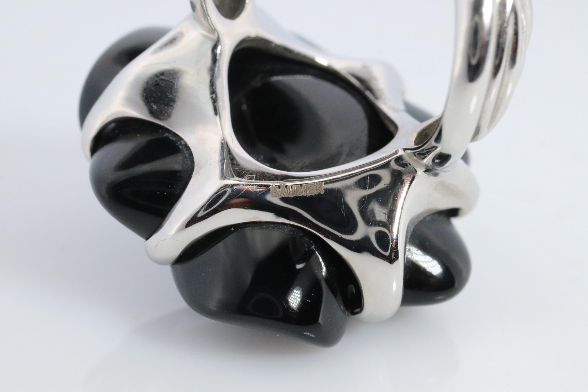 Chanel Camelia Ring. Genuine CHANEL 18k 750 Camelia Onyx Ring. Size 48.