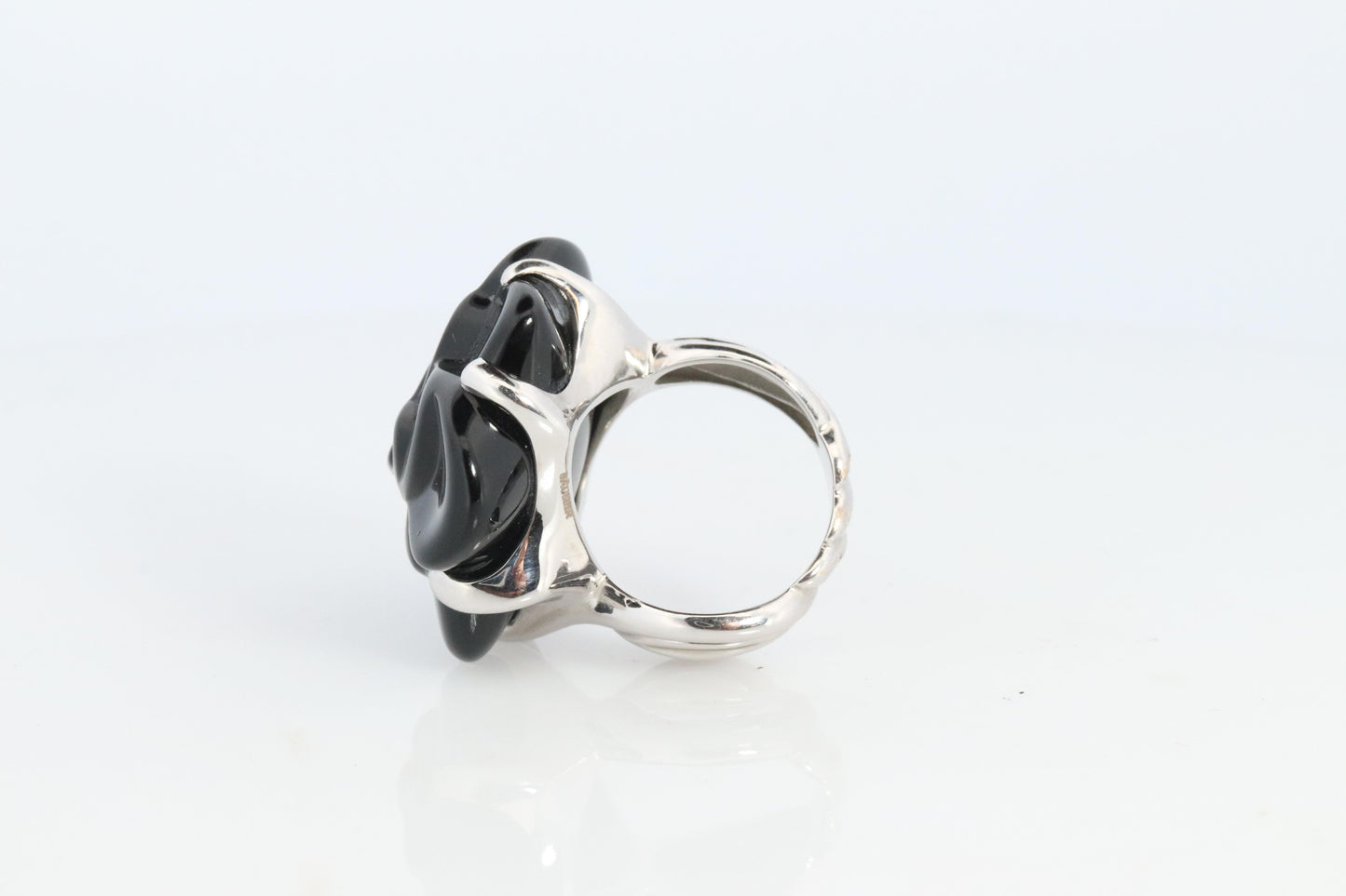 Chanel Camelia Ring. Genuine CHANEL 18k 750 Camelia Onyx Ring. Size 48.