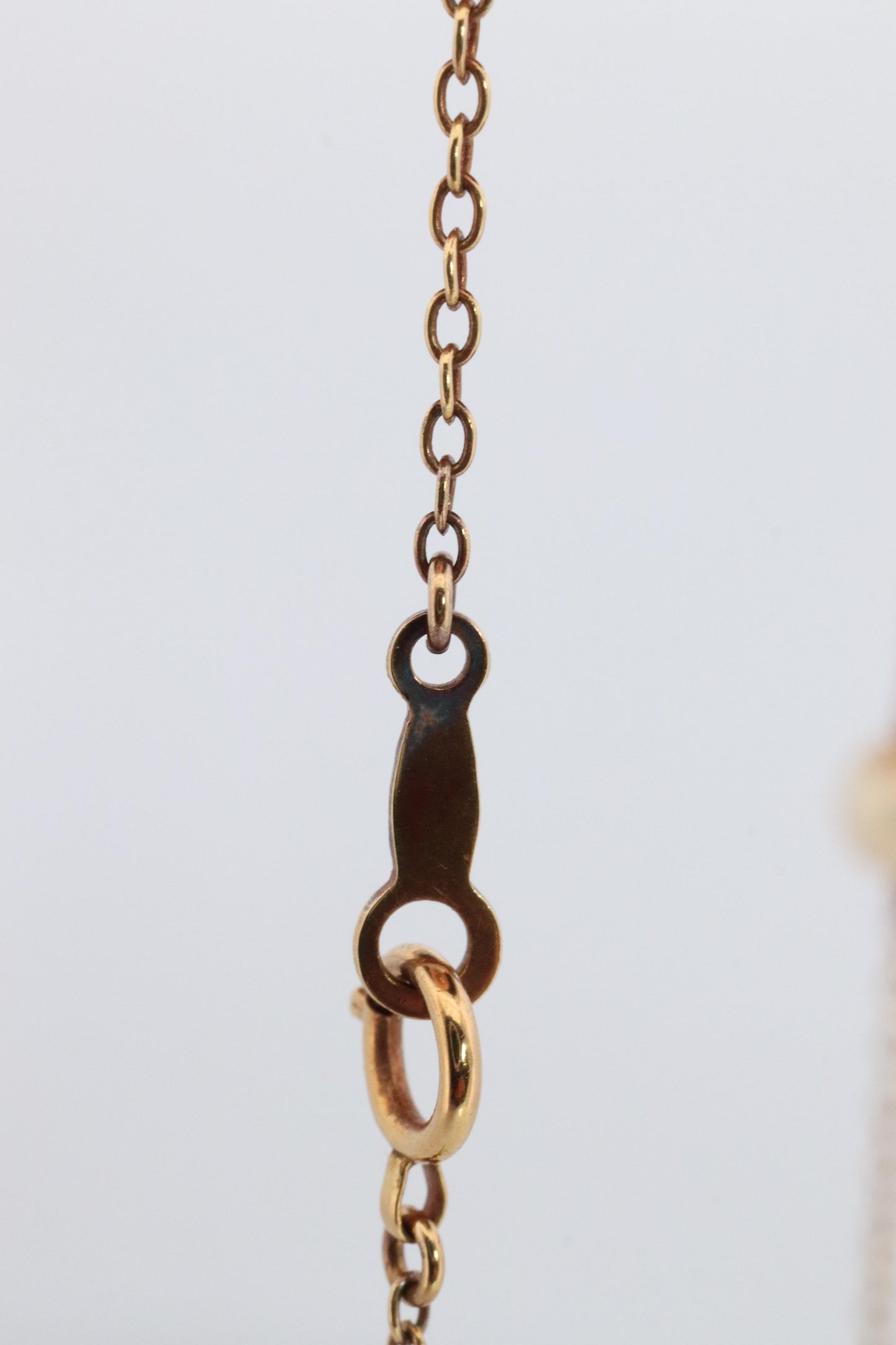 MIKIMOTO 18k Gold Pearl Station Necklace. 6mm Pearls Necklace