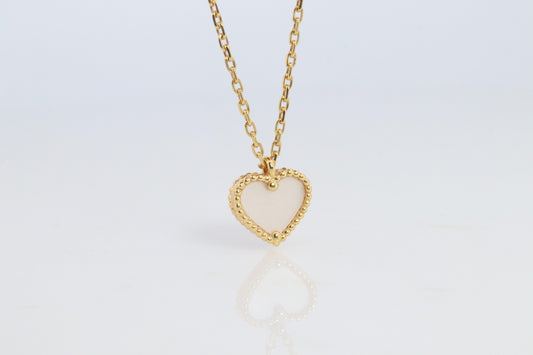 Van Cleef Arpels Sweet Heart Alhambra Necklace Genuine VCA 18k Shell Pendant