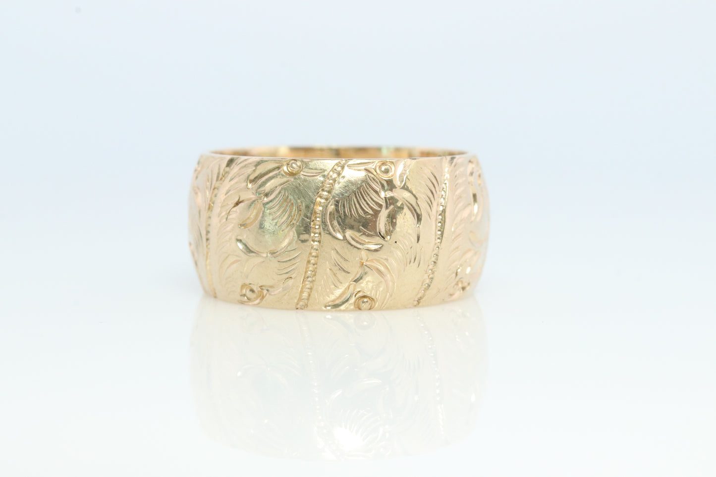 14k Heavy, Wide, Engraved, Ornate Band. 14k Flower Engraved Band. Sz7.5 9.2grams 10mm wide